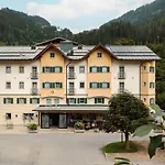 Resl 4* Flachau