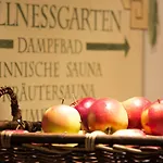 Familienresort Reslwirt 4* Flachau