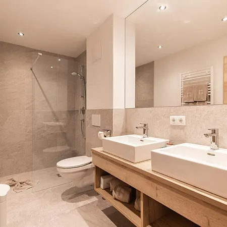 Resl 4* Flachau