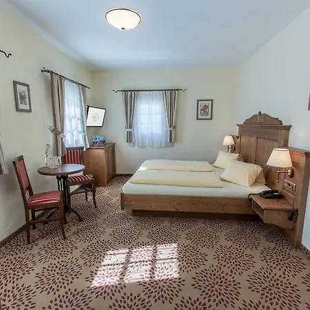 Resl Hotel 4*
