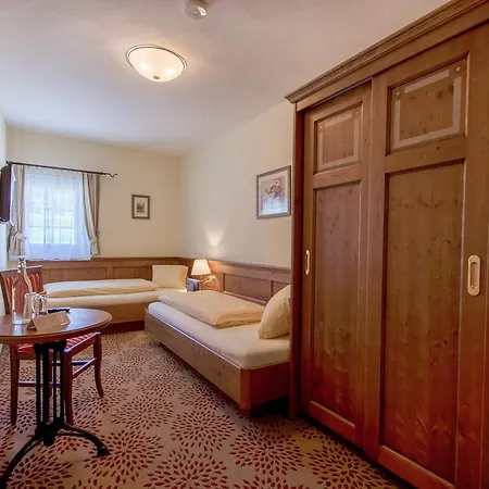 Hotel Resl 4*