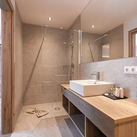 Hotel Resl Flachau